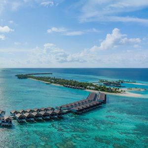 Le Meridien Maldives Resort & Spa